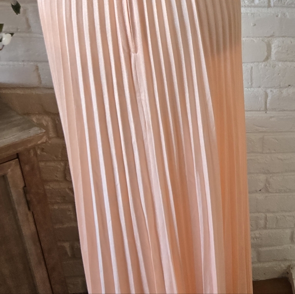 Vintage 1970s Peach Accordion Maxi Dress + Belt, S/M, Party, Casual - Picture 7 of 7